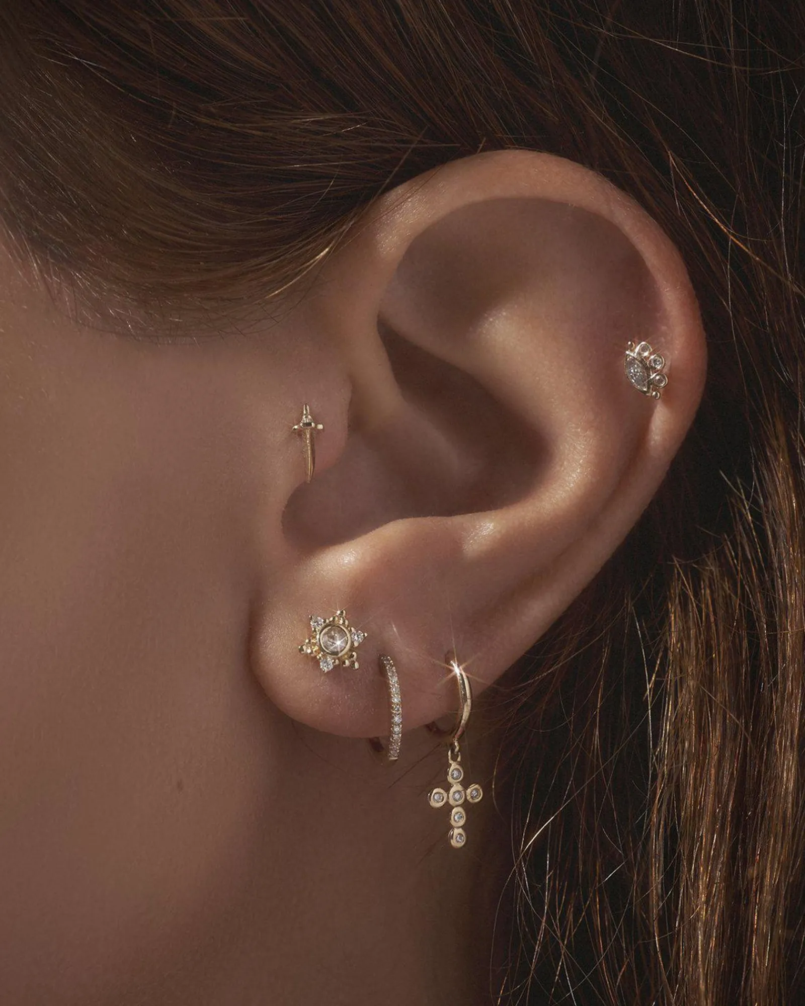 Pamela Love Piercing Jewelry|Cross Cluster Huggie