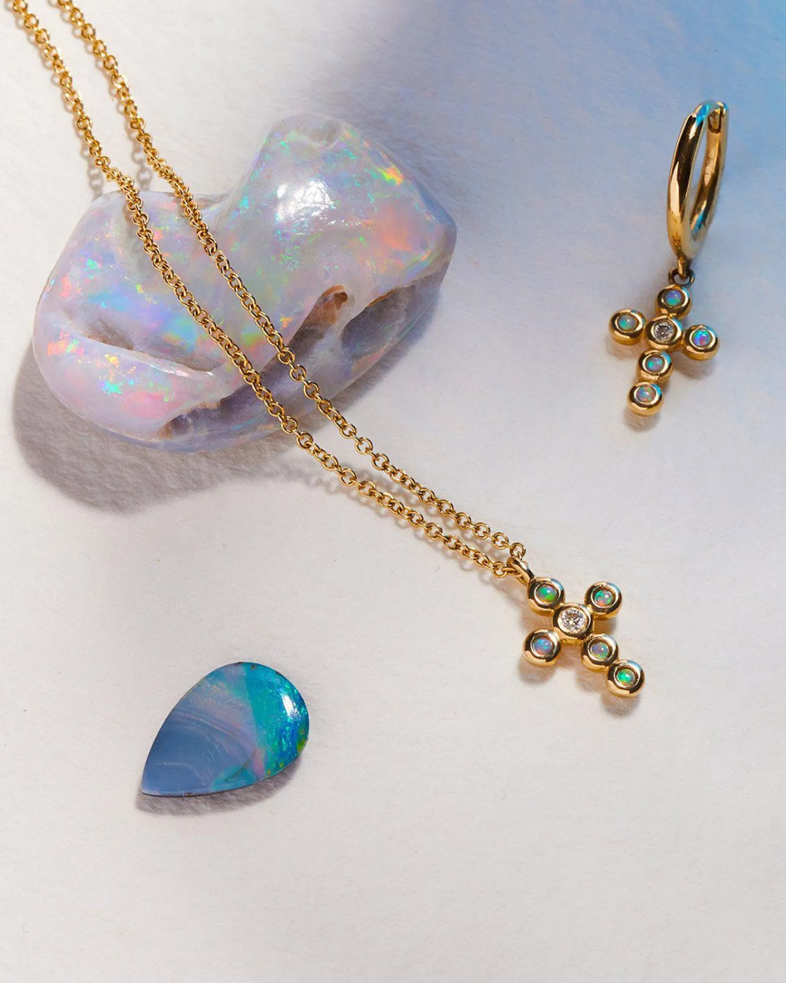 Pamela Love Piercing Jewelry|Cross Cluster Huggie