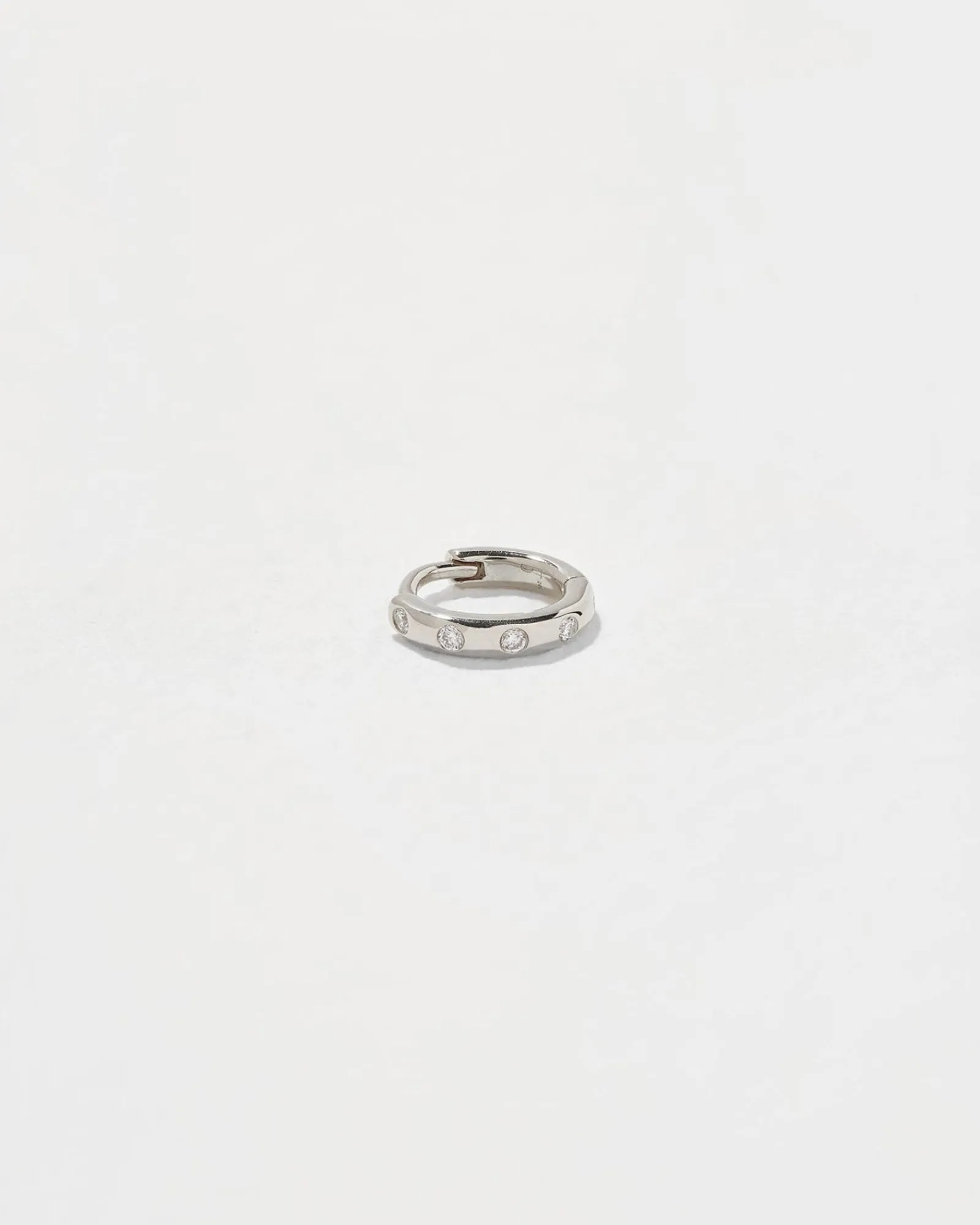Pamela Love Piercing Jewelry|6Mm Dot Huggie