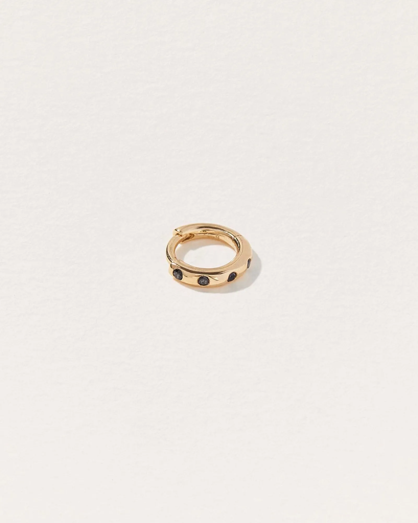 Pamela Love Earrings|6Mm Dot Huggie