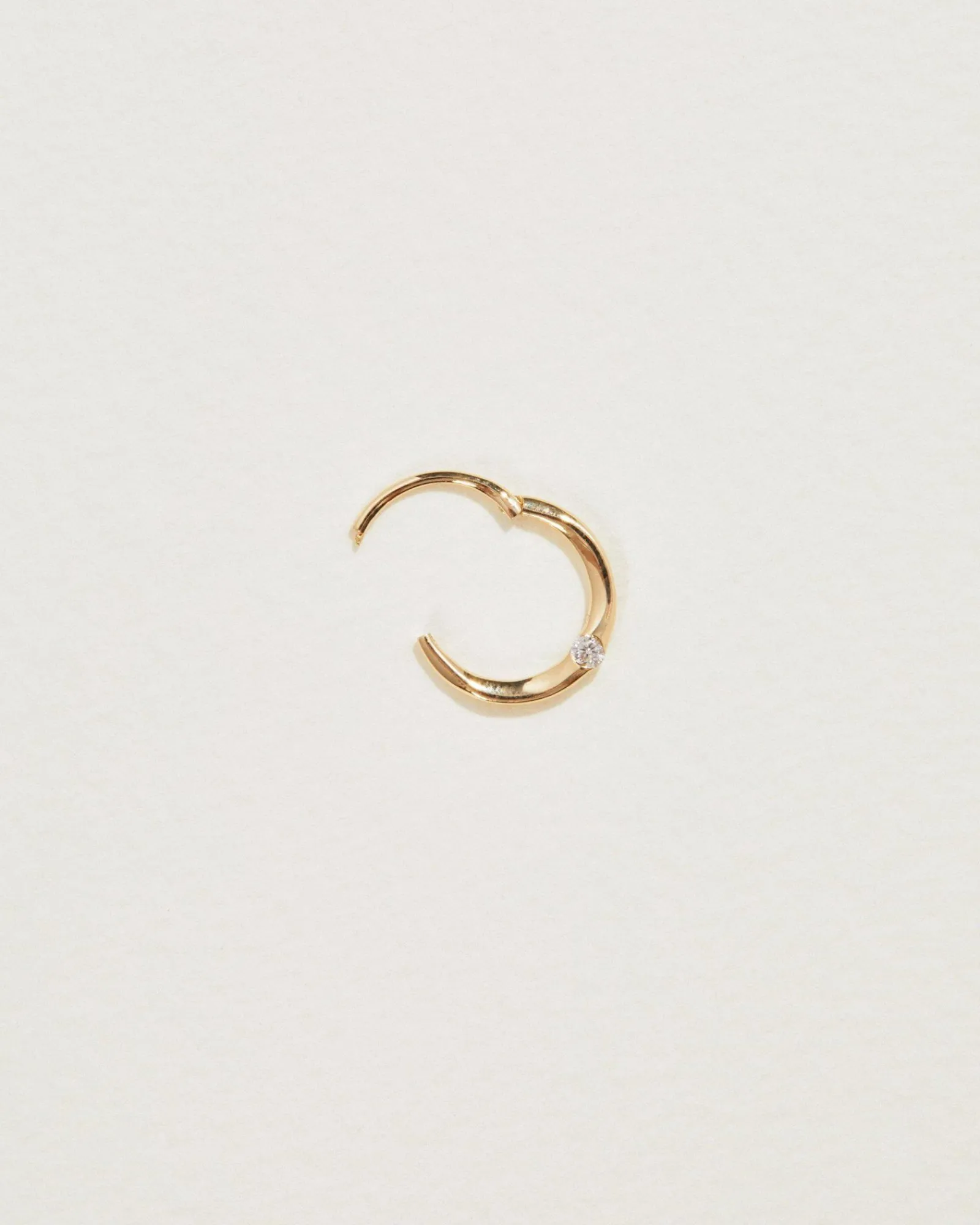 Pamela Love Earrings|11Mm Floating Stone Clicker