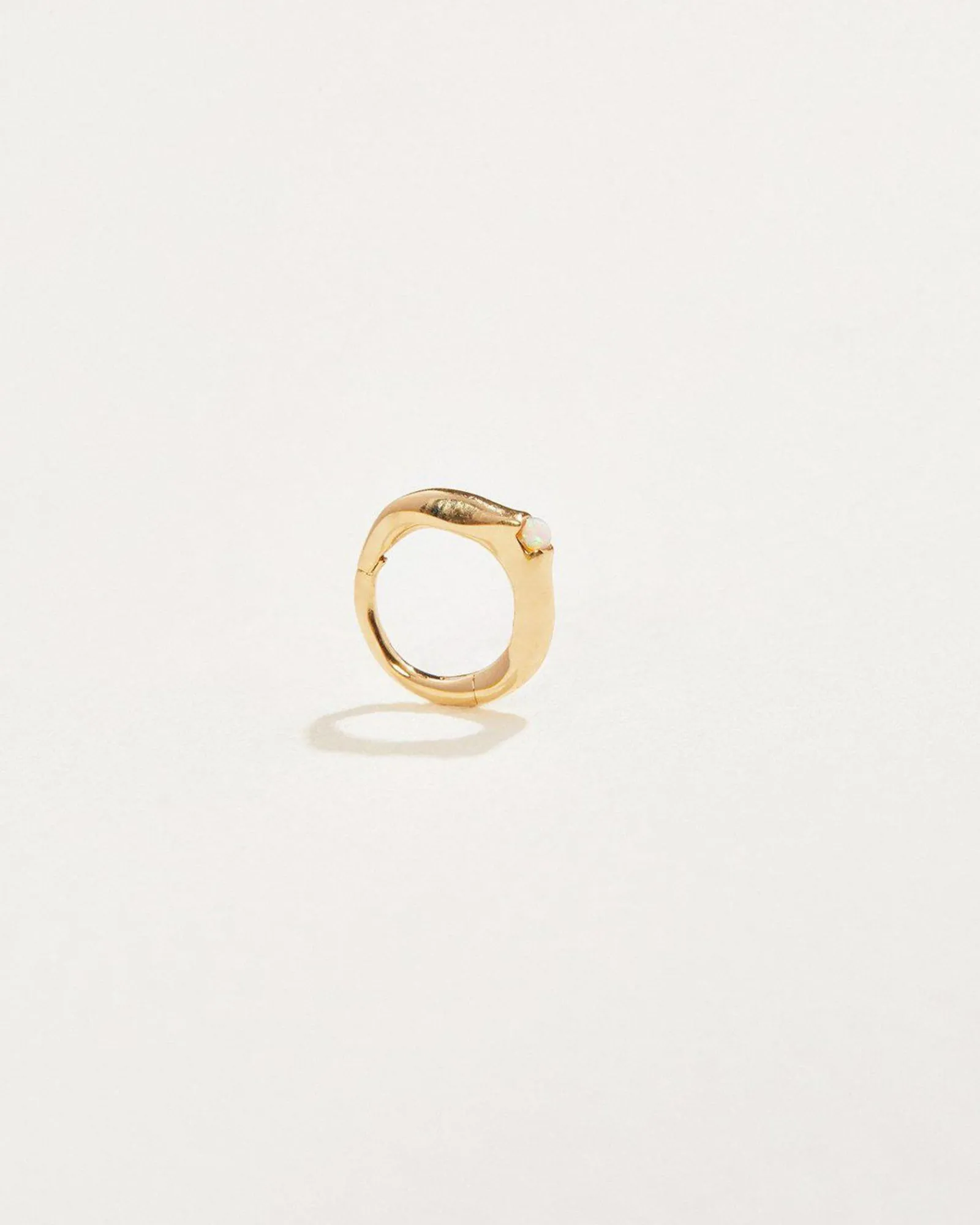 Pamela Love Piercing Jewelry|6Mm Floating Stone Huggie